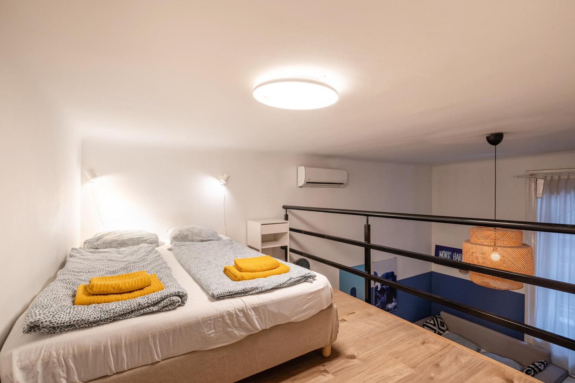 Cosy Studio In Central Party District W41 Blue Будапеща Екстериор снимка