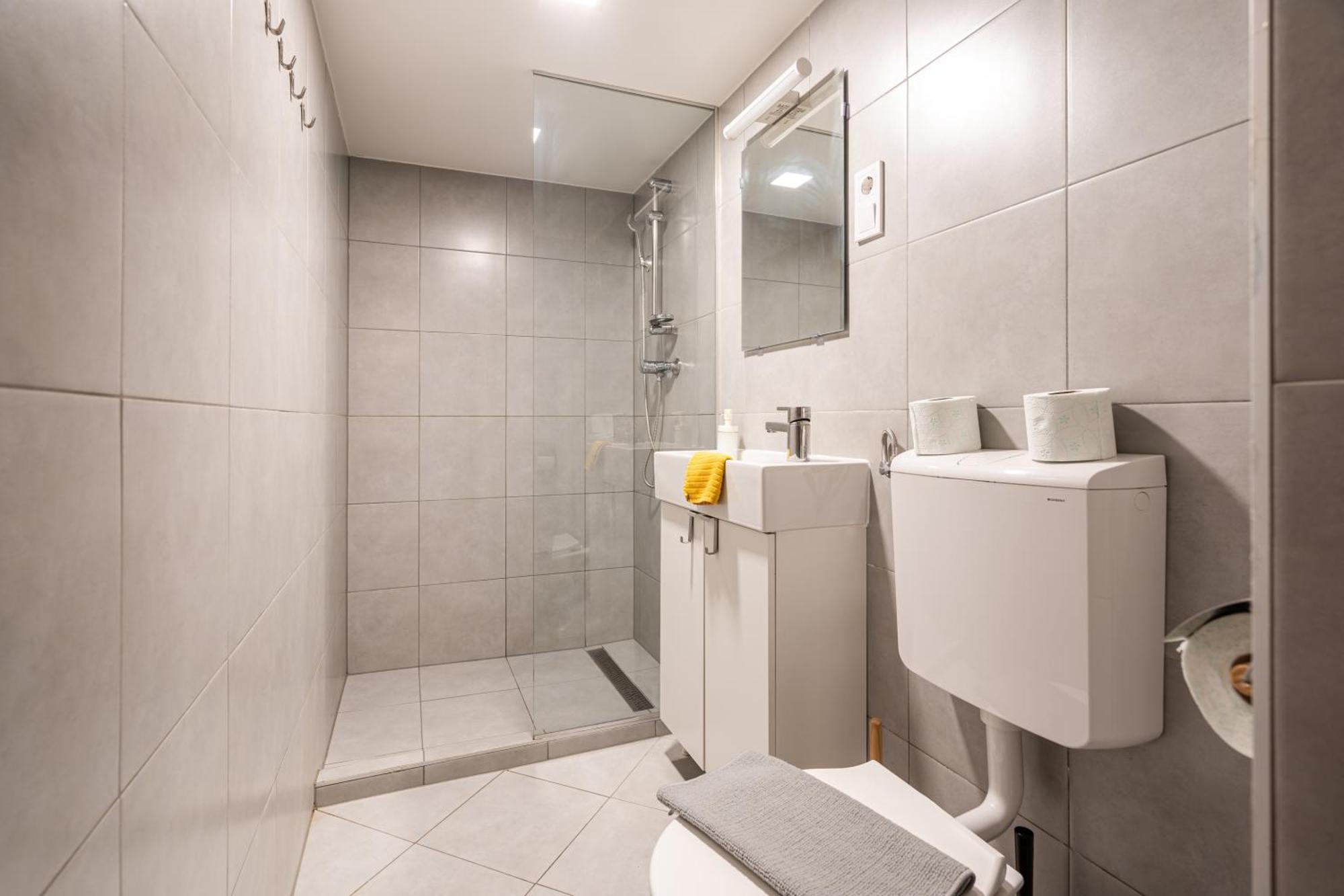Cosy Studio In Central Party District W41 Blue Будапеща Екстериор снимка